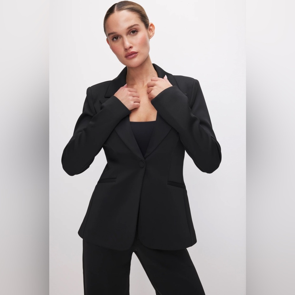 New Good American - CLASSIC SCULPTED BLAZER